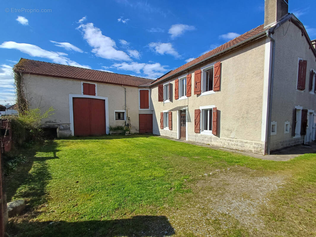 Maison à BILLERE