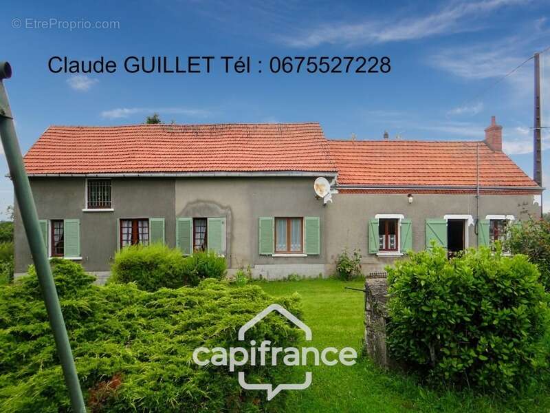 Maison à SAINT-AMAND-MONTROND