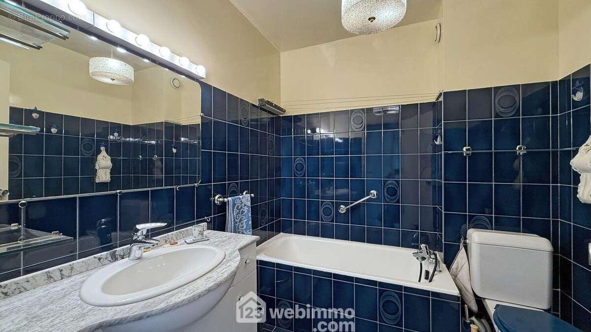 Appartement à SAINT-MAUR-DES-FOSSES