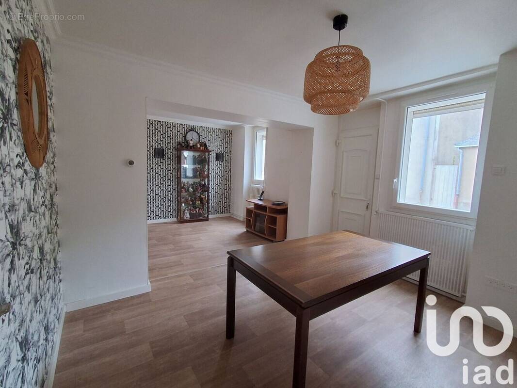 Photo 1 - Maison à CONLIE