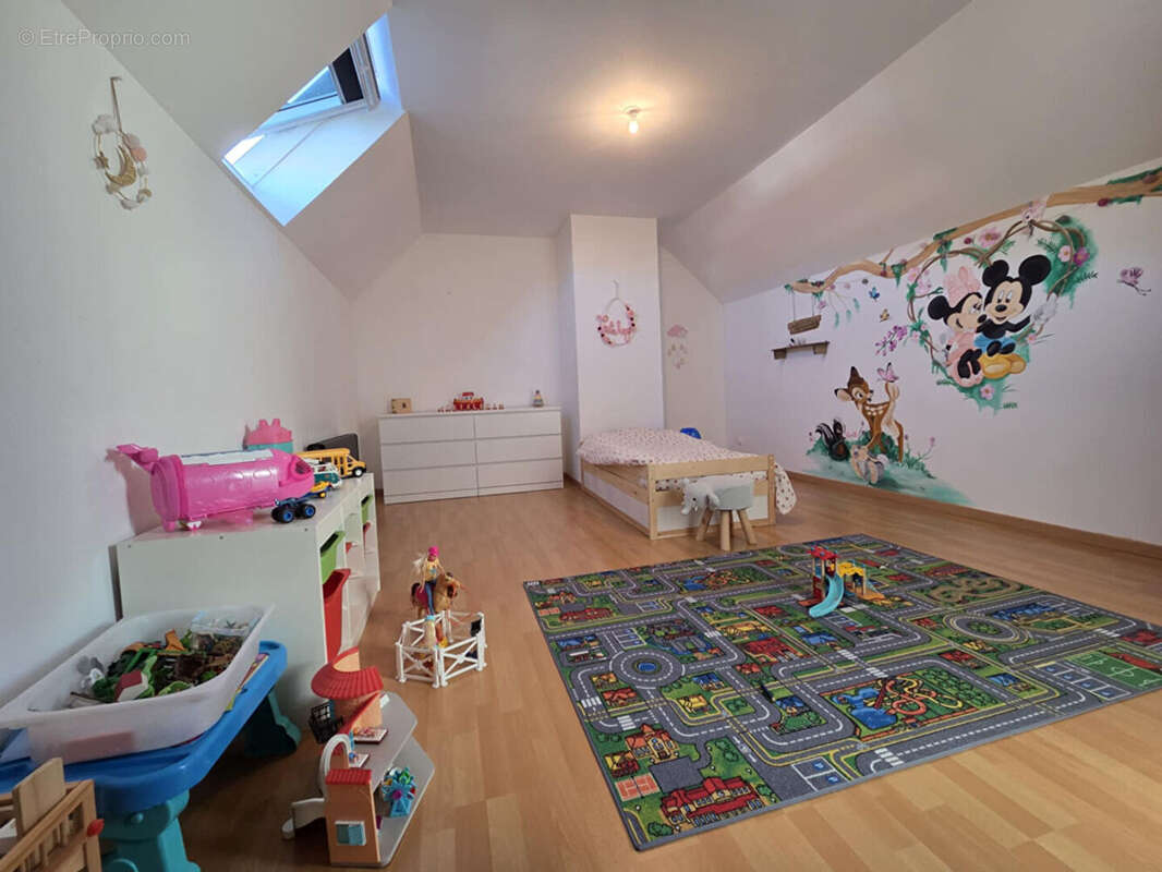 Maison à AIX-NOULETTE