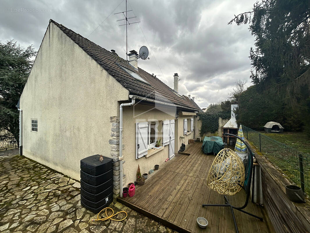 Maison à GUILLERVAL