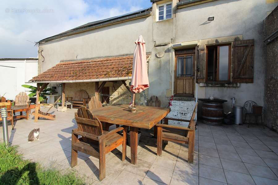Maison à CORBIGNY