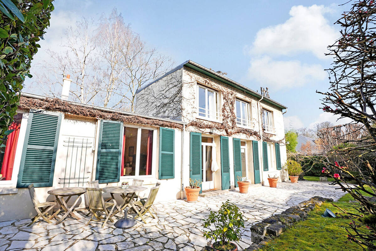 Maison à RUEIL-MALMAISON