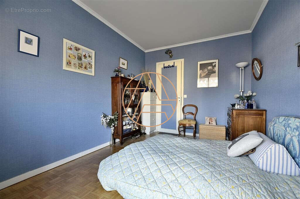 Appartement à SAINT-MAUR-DES-FOSSES
