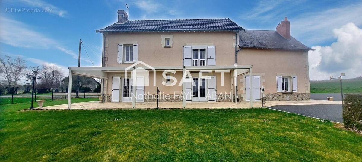 Photo 1 - Maison à SAINT-SAUVEUR