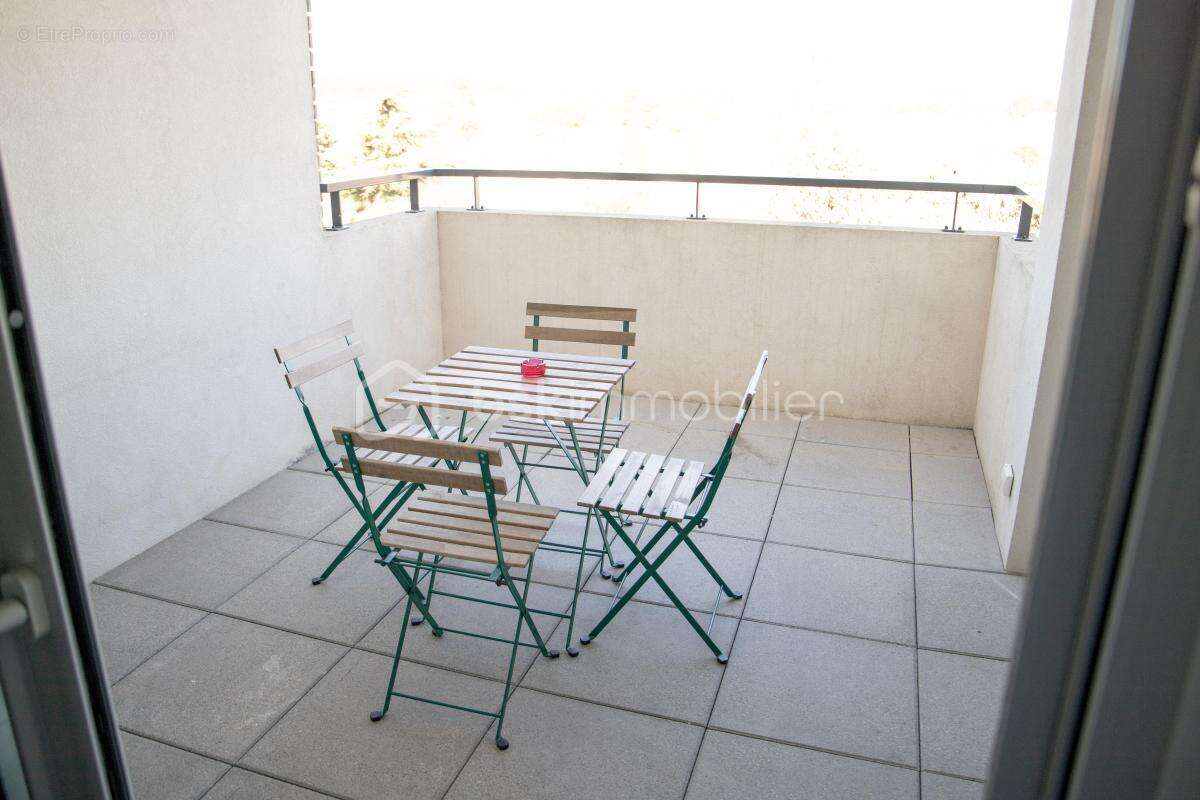 Appartement à JUVIGNAC