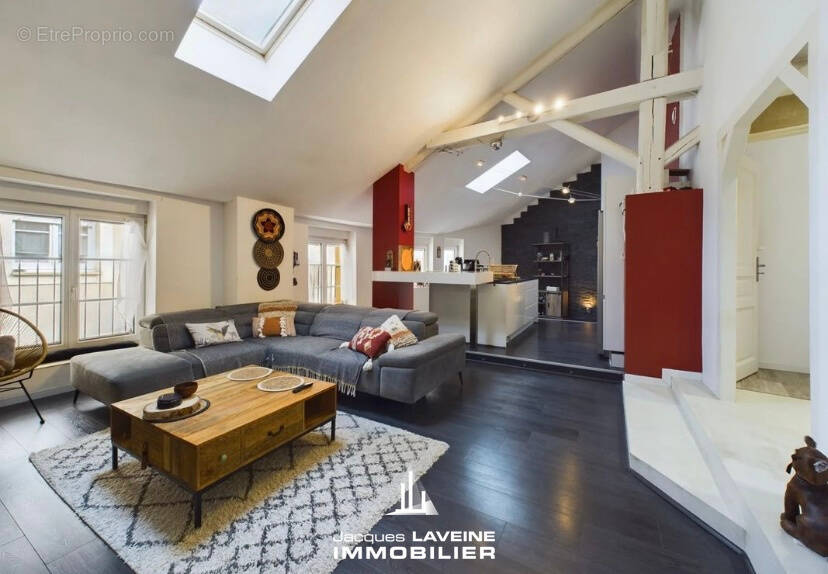 Appartement à ARS-SUR-MOSELLE