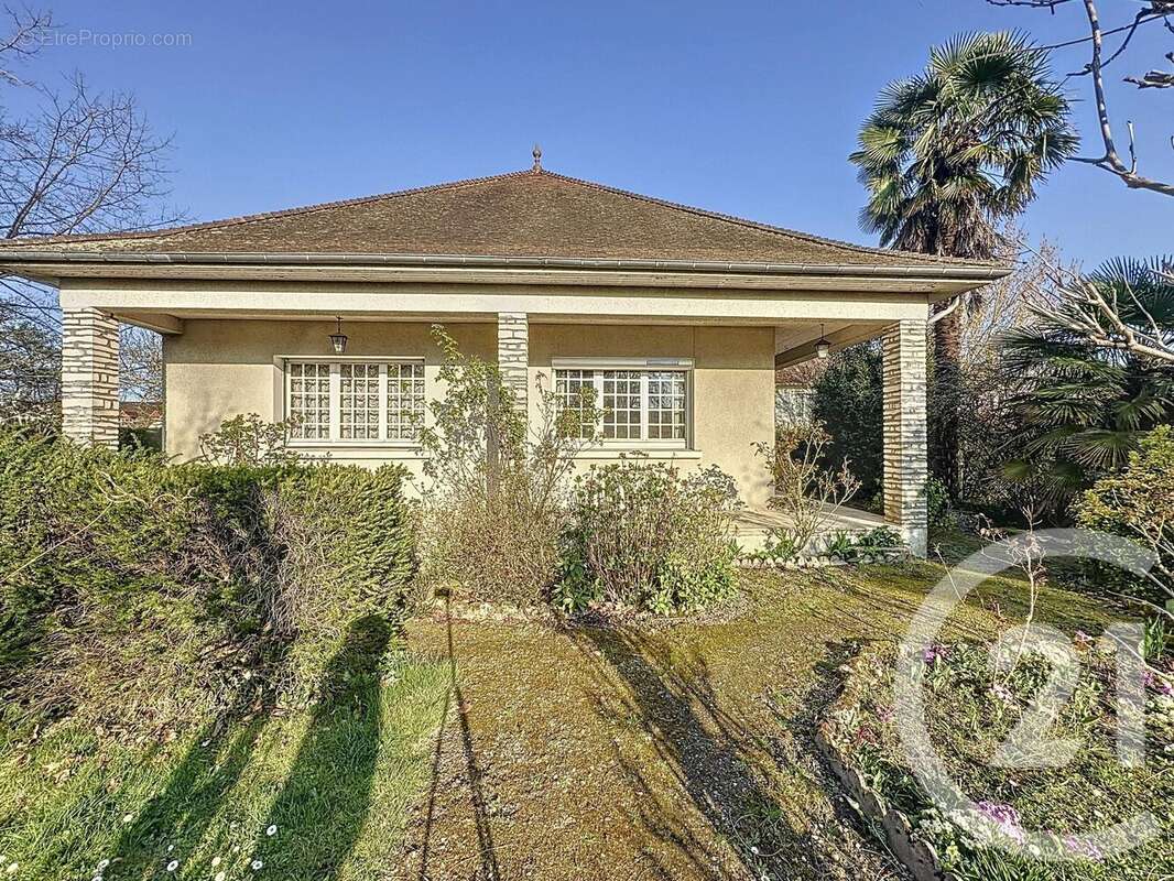 Maison à LA FERTE-SAINT-AUBIN