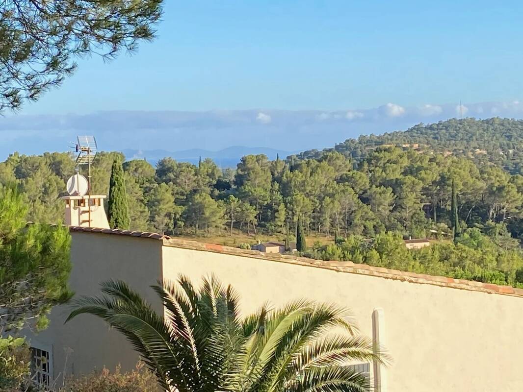 Maison à HYERES