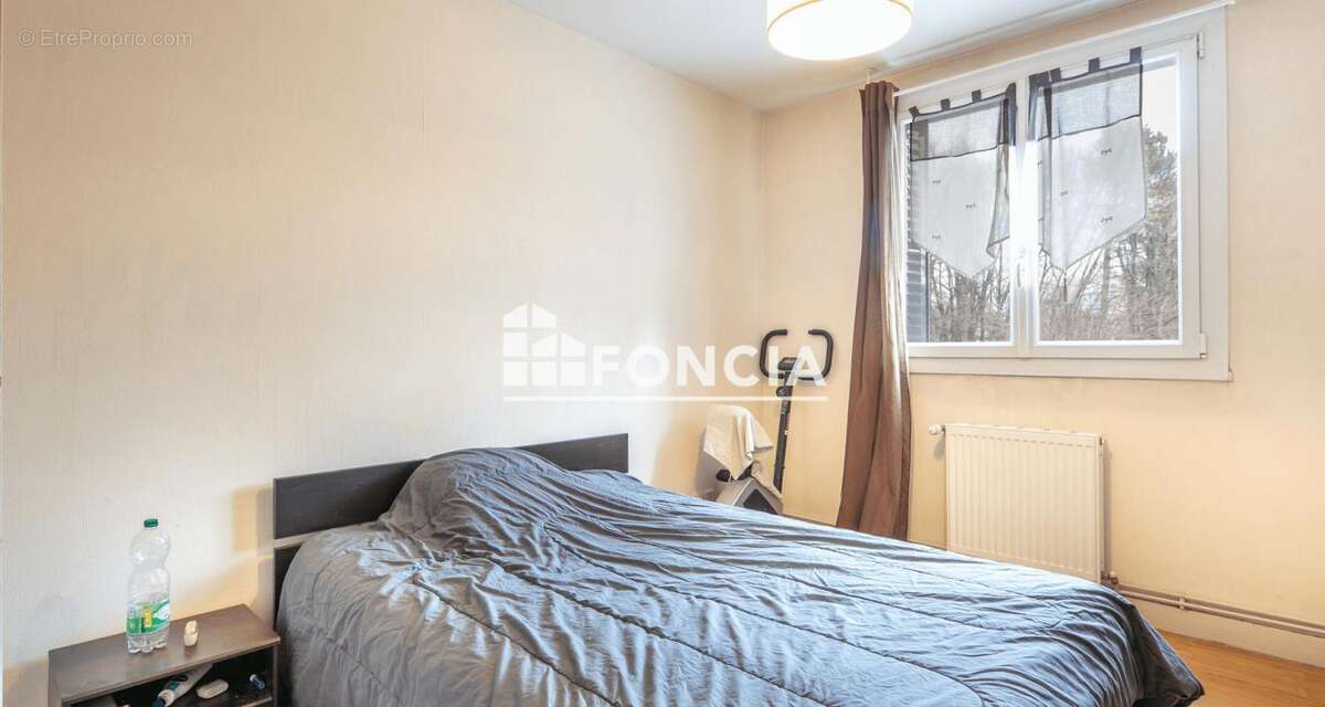 Appartement à SEYSSINET-PARISET