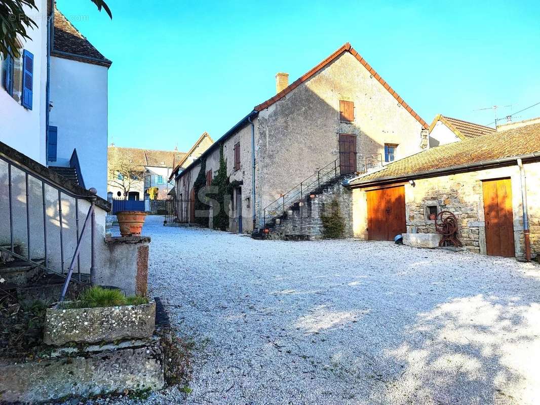 Maison à BEAUNE
