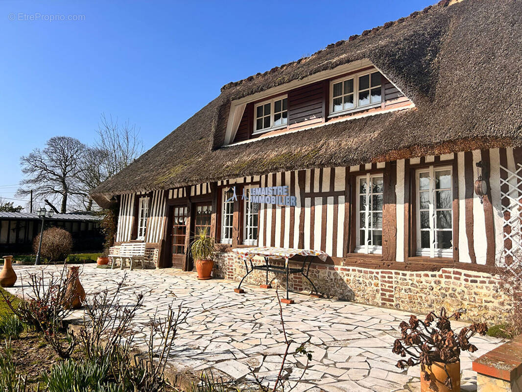 Maison à ANGERVILLE-L&#039;ORCHER