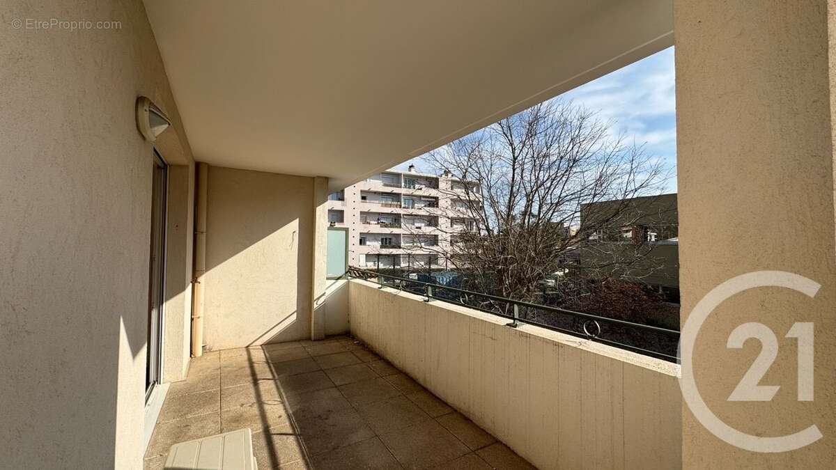 Appartement à LA GARDE