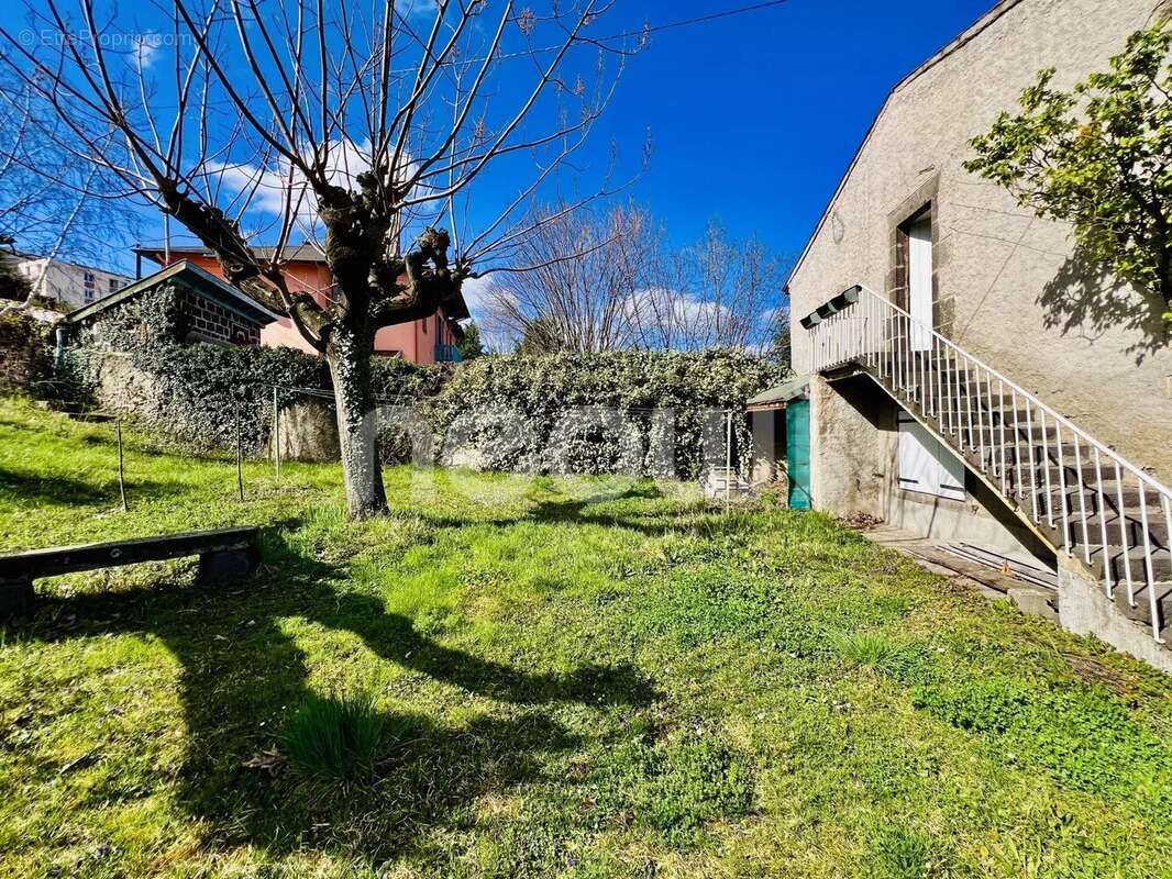 Maison à CLERMONT-FERRAND