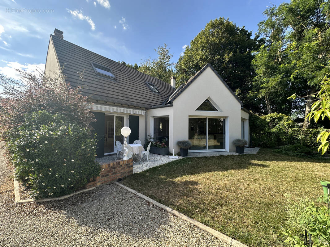 Maison à SAINT-DENIS-EN-VAL