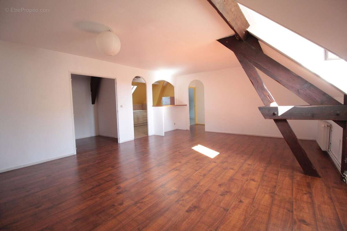 Appartement à COMPIEGNE
