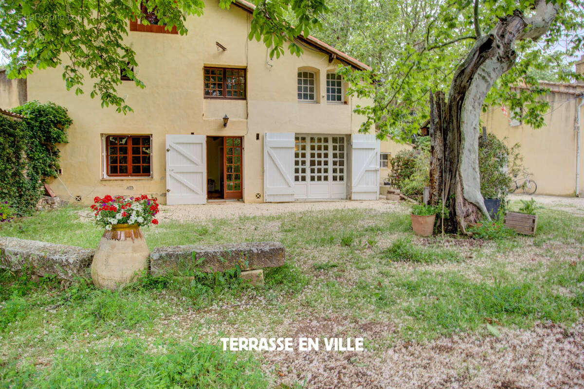 Maison à AIX-EN-PROVENCE