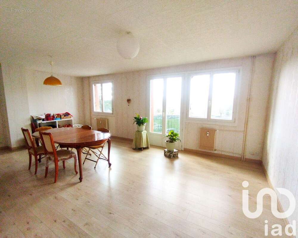 Photo 2 - Appartement à LAVAL