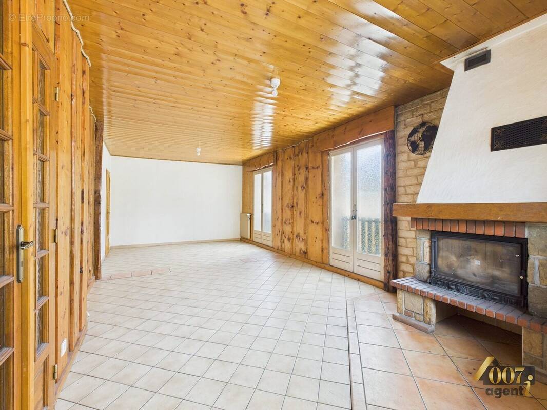 Appartement à SAINT-PIERRE-D&#039;ALBIGNY