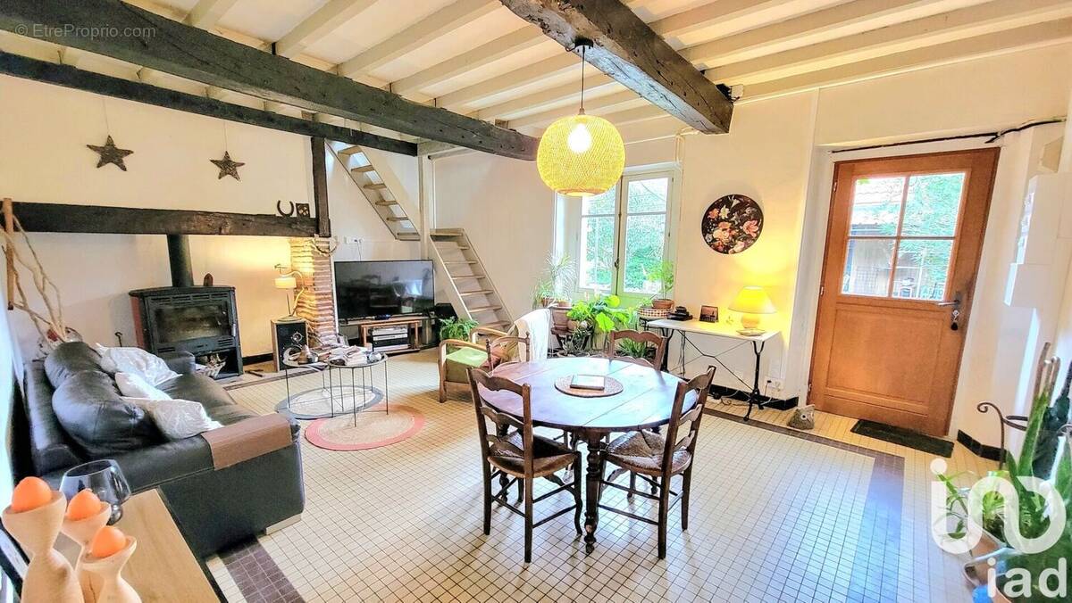 Photo 1 - Maison à TOSTAT