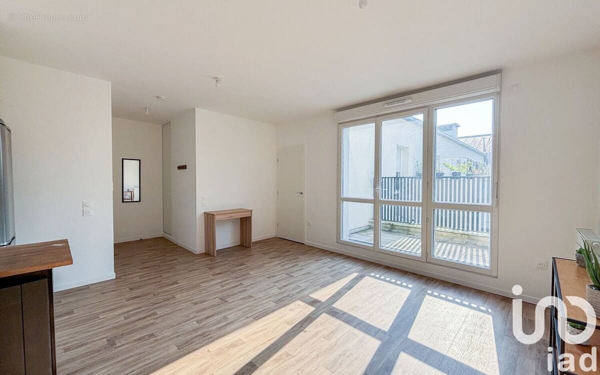 Photo 1 - Appartement à GAGNY