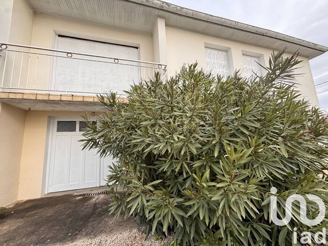 Photo 1 - Maison à CHATENOY-LE-ROYAL