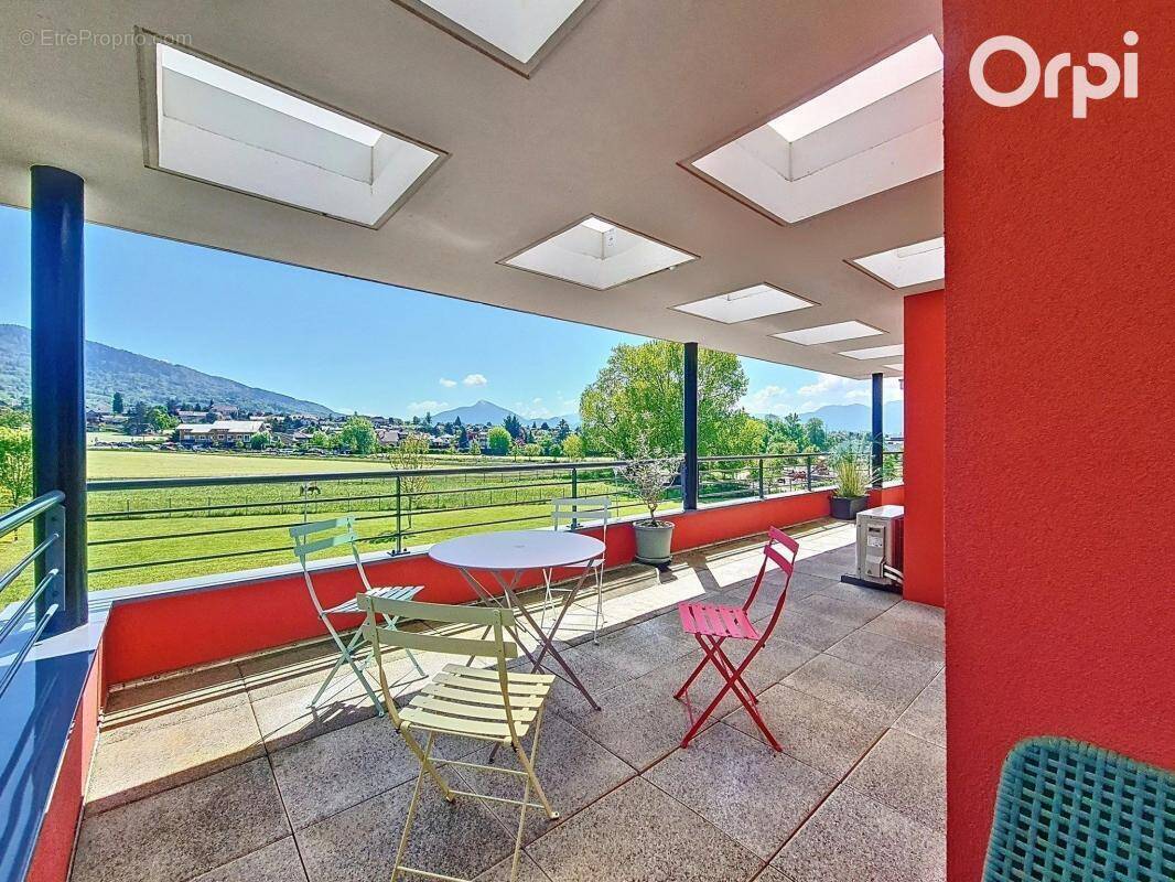 Appartement à CRANVES-SALES