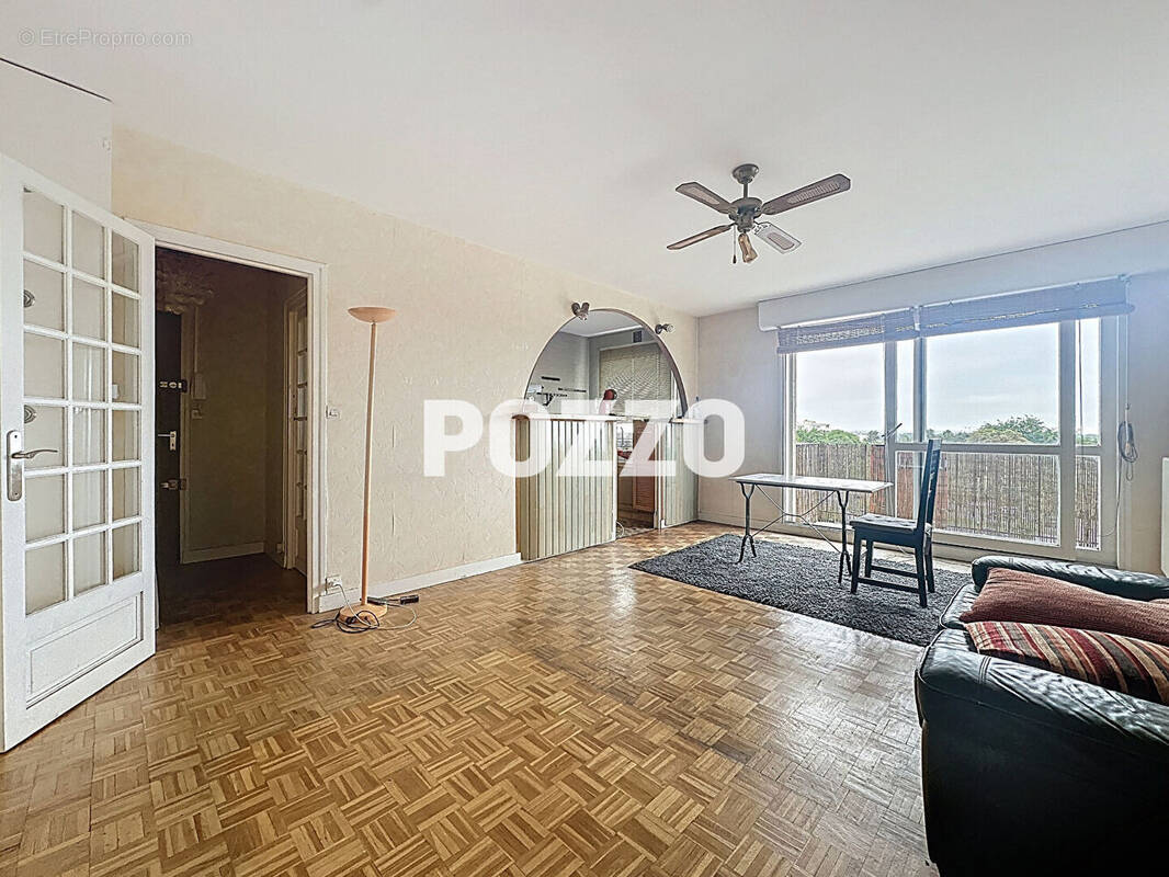 Appartement à HEROUVILLE-SAINT-CLAIR