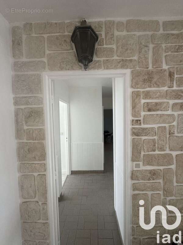Photo 4 - Appartement à FLEURY-LES-AUBRAIS