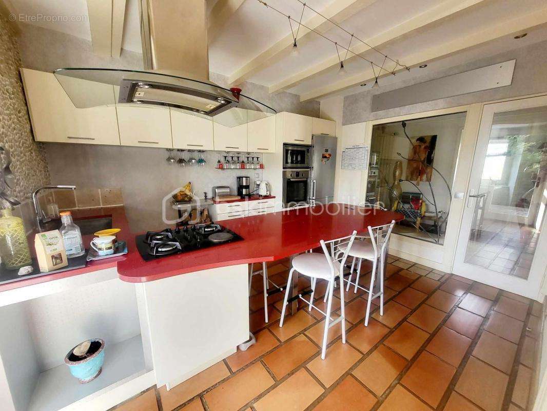 Maison à PRIVAS