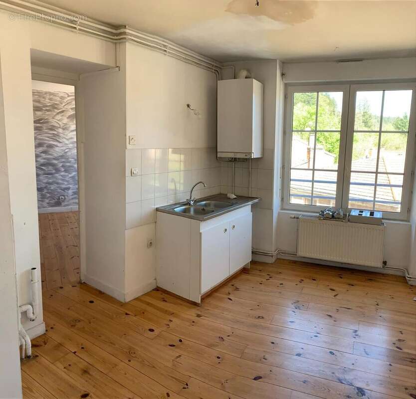 Photo 2 - Appartement à LA SEAUVE-SUR-SEMENE