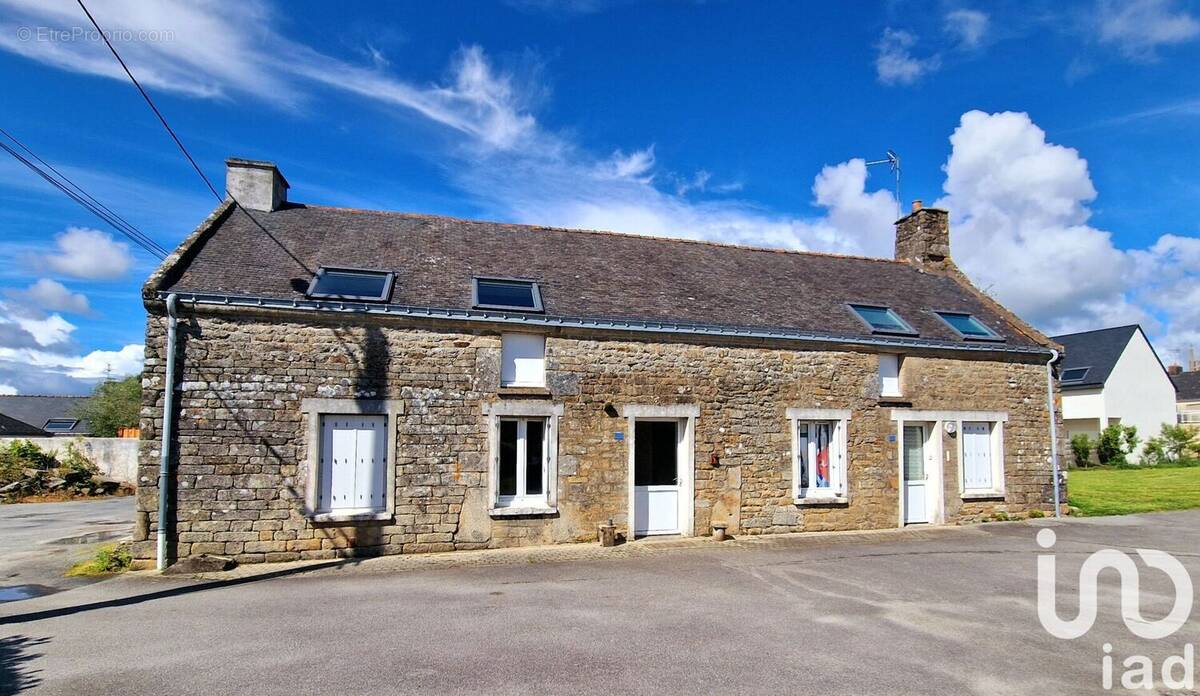 Photo 1 - Appartement à LA TRINITE-SURZUR