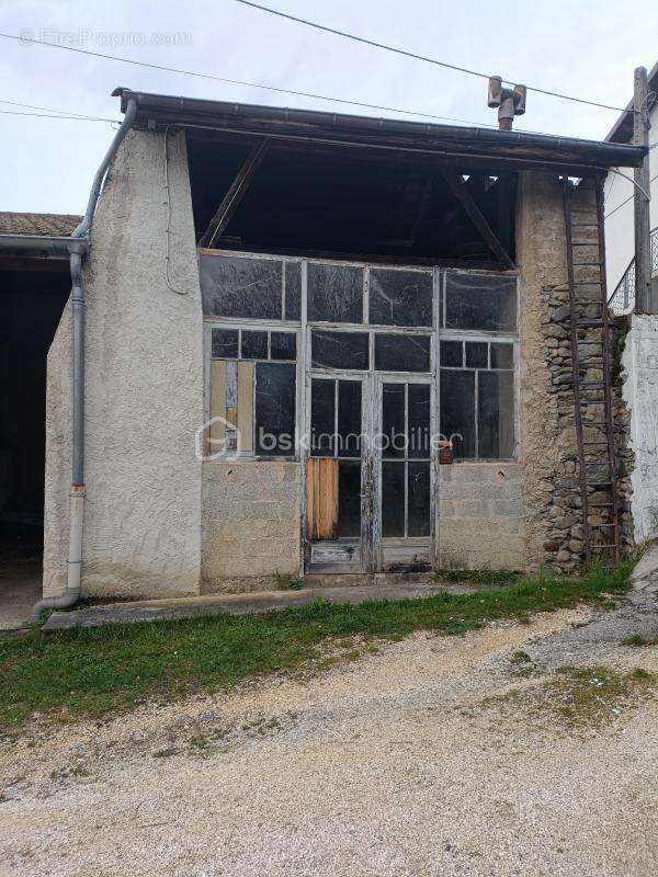 Maison à COUBLEVIE