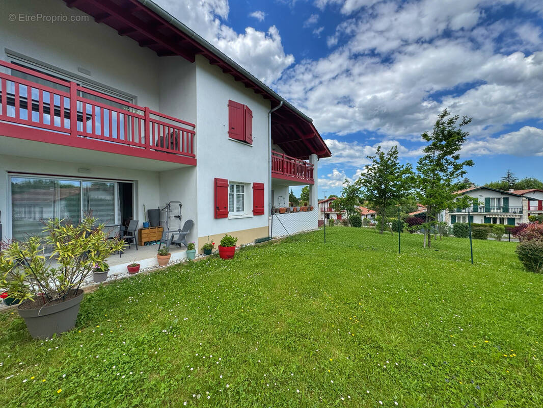 Appartement à ESPELETTE