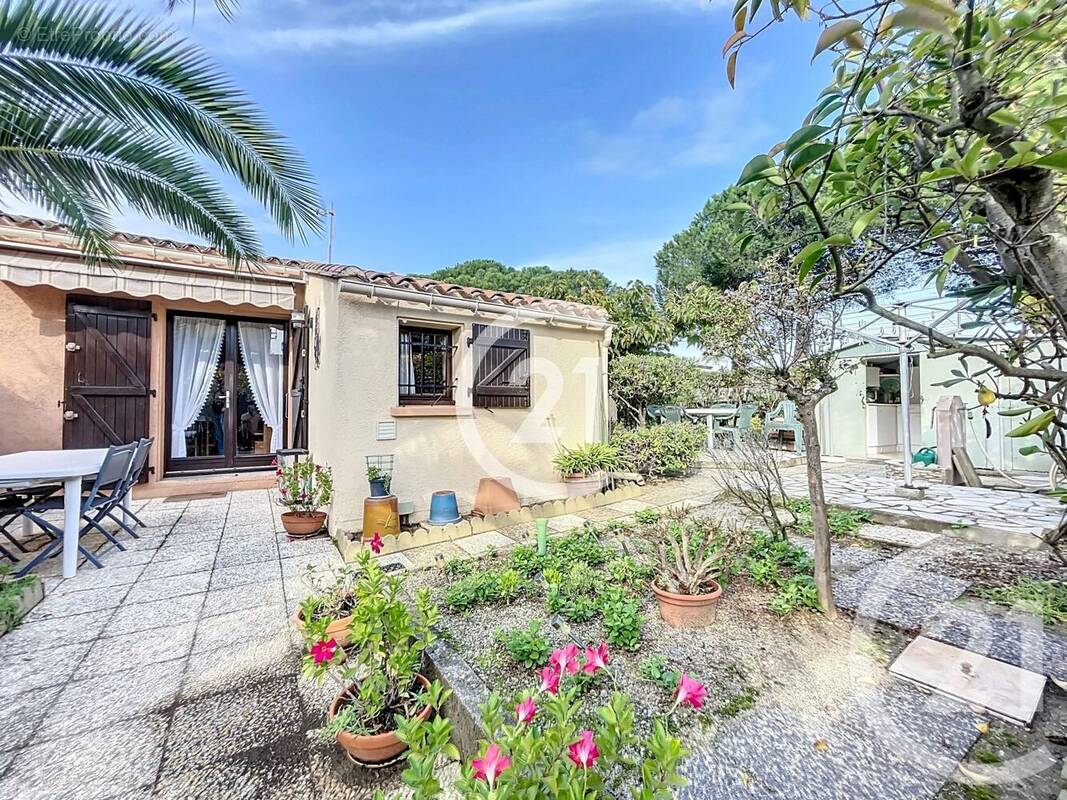 Maison à SAINT-CYPRIEN