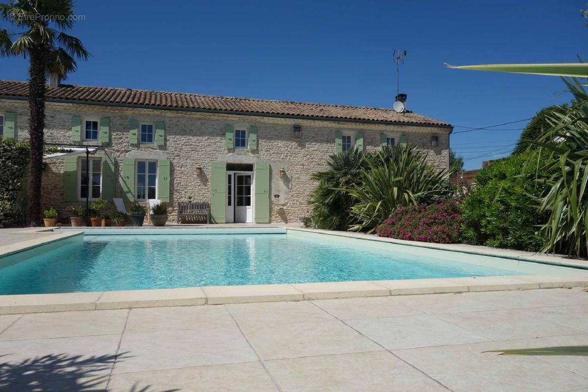 Maison à ANGLADE