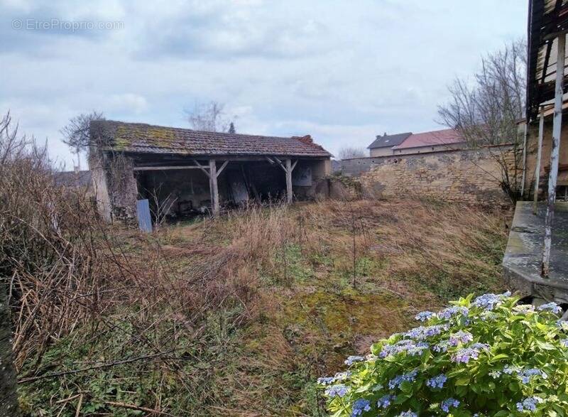 Maison à VITTEL