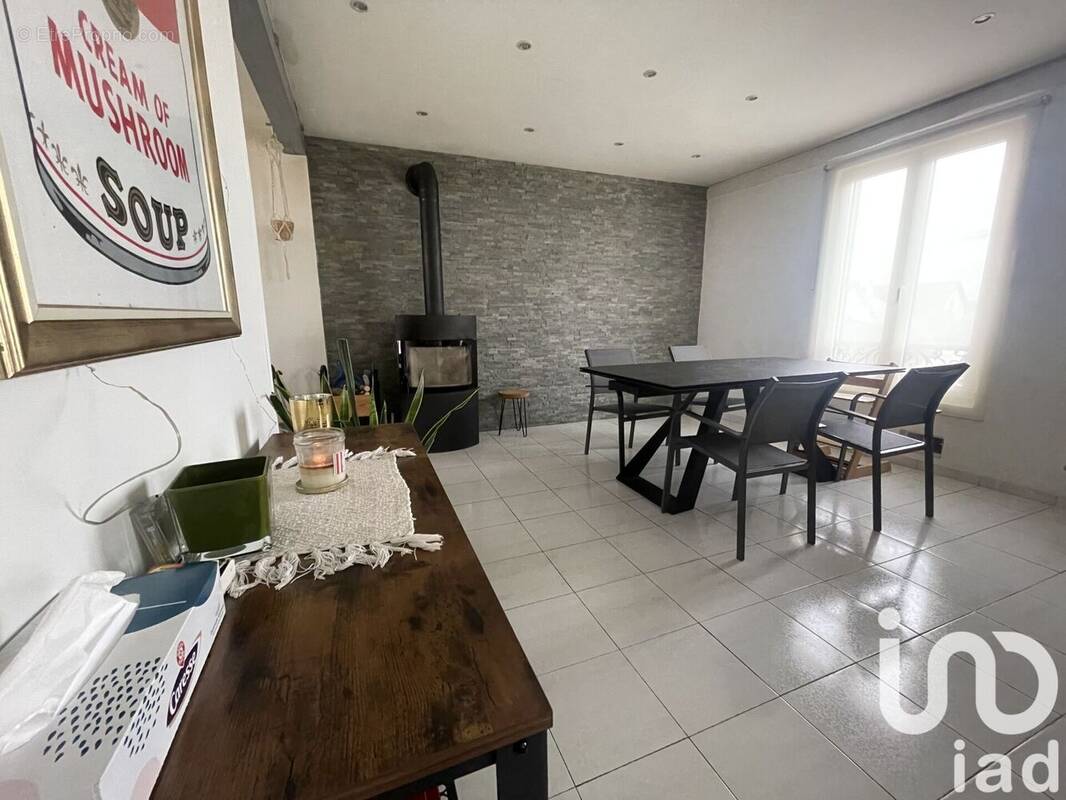 Photo 1 - Maison à VILLECRESNES