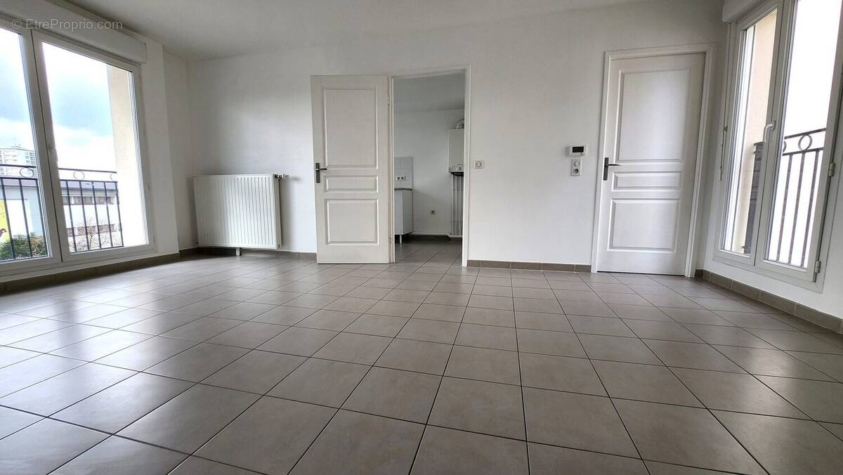 Appartement à MAISONS-ALFORT