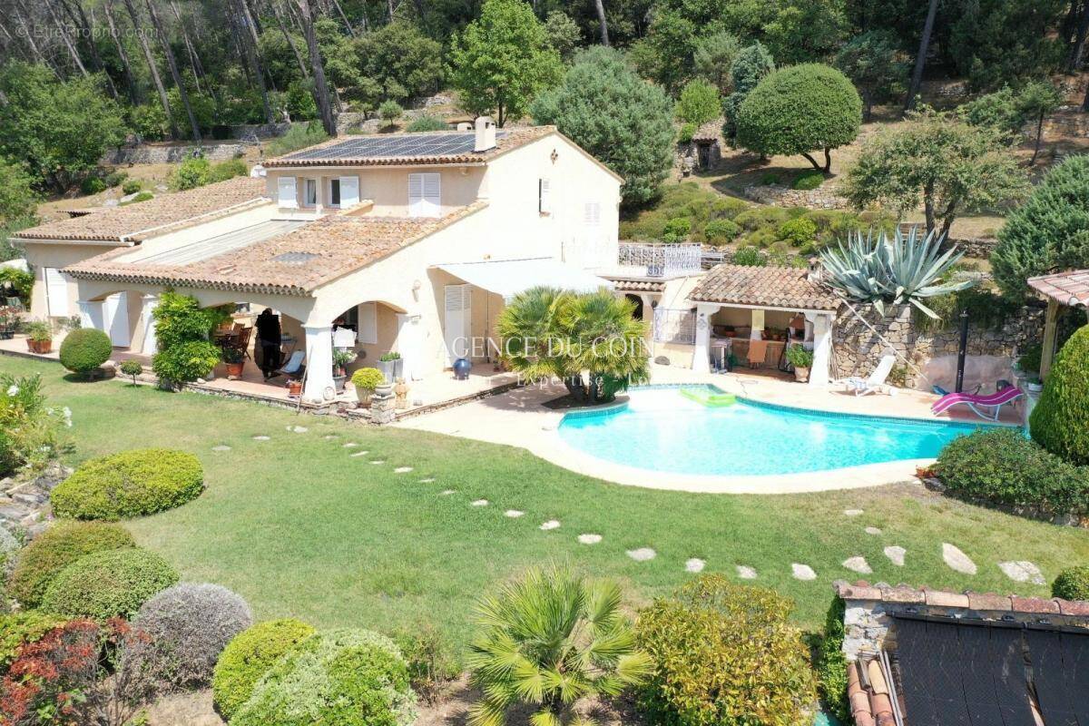 Maison à LORGUES