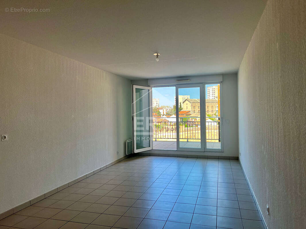 Appartement à MARSEILLE-13E