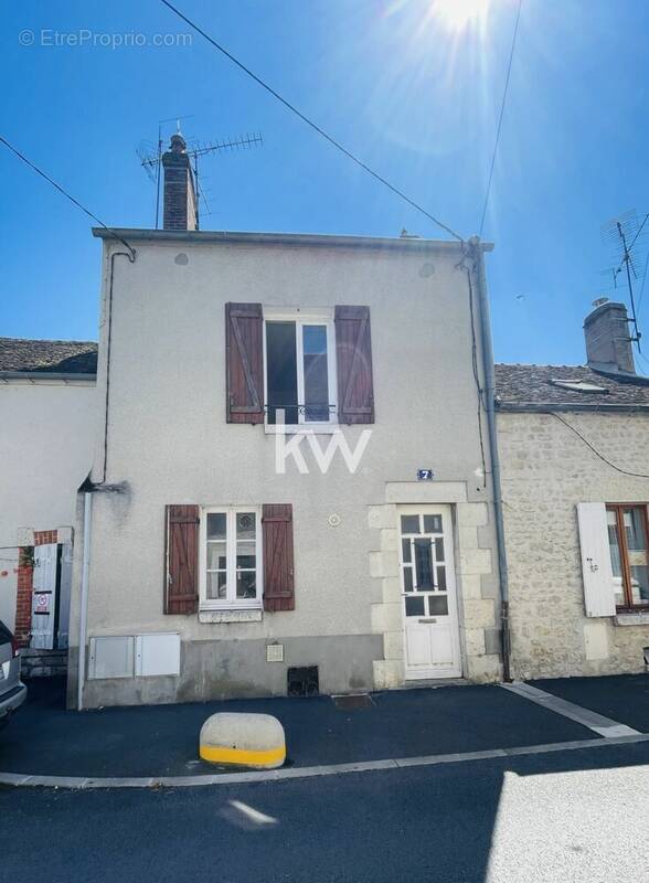 Maison à CHATEAU-LANDON