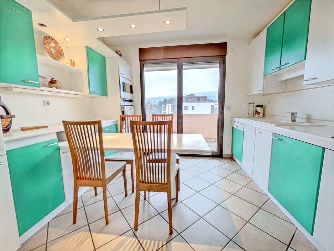 Appartement à AIX-LES-BAINS