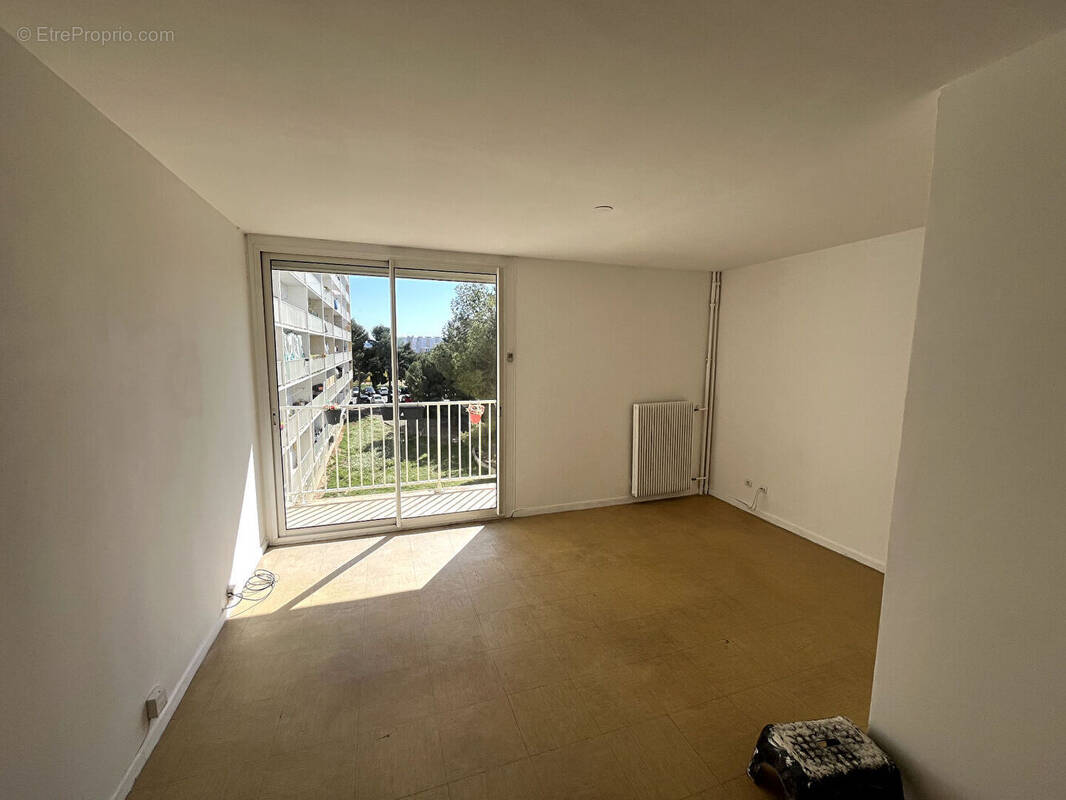 Appartement à PORT-DE-BOUC