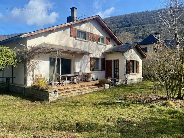Maison à BAZUS-AURE