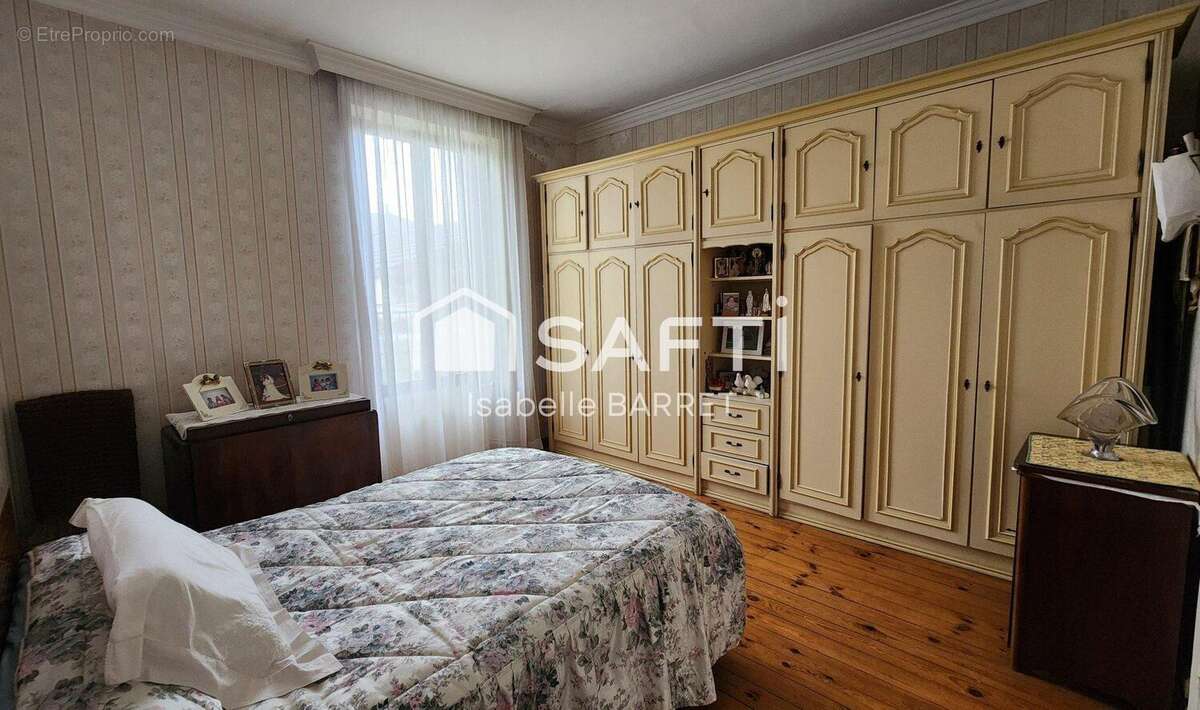 Photo 5 - Appartement à VAULX-EN-VELIN