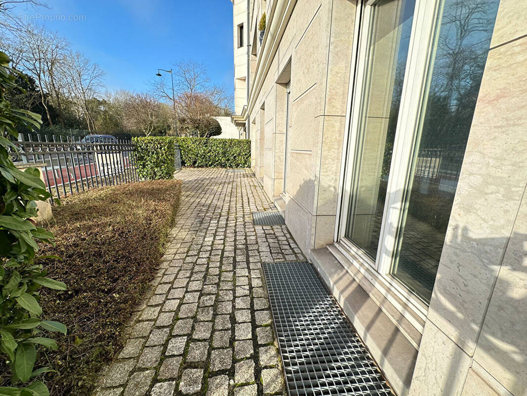 Appartement à GARCHES
