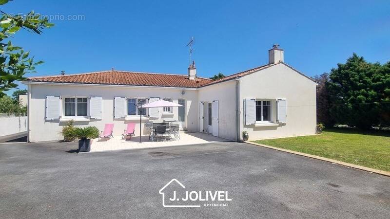 Maison à BEAUVOIR-SUR-MER