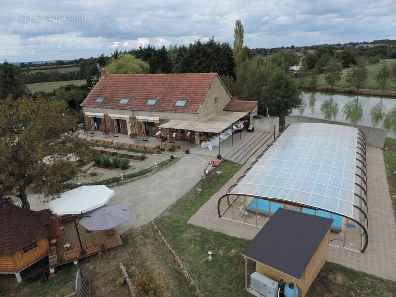 Maison à BOURBON-L&#039;ARCHAMBAULT